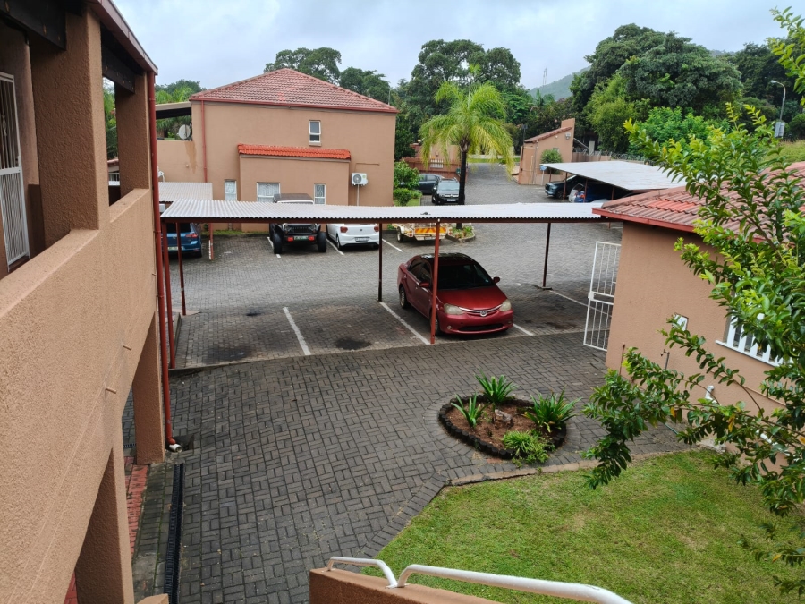 2 Bedroom Property for Sale in Safari Gardens North West